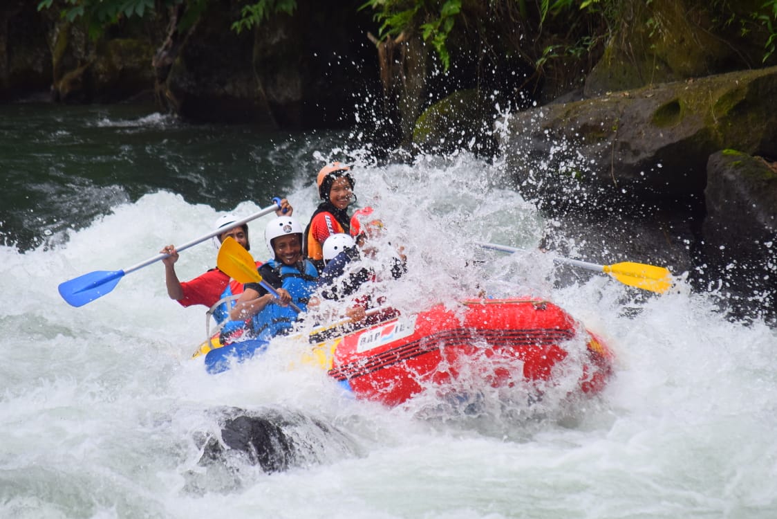 Selabung Rafting Adventure